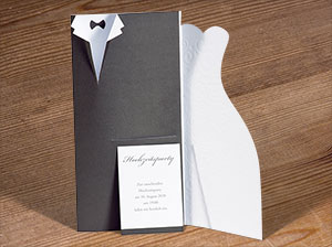 Extra-Kärtchen – vergrößerte Abbildung Ein Extra-Kärtchen vor der Karte stehend.