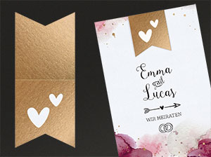 Vergrößerte Abbildung Ansicht des alternativen, goldenen Stickers mit zwei Herzen.