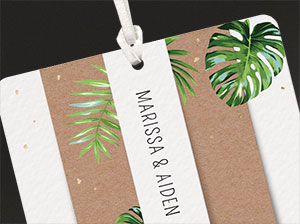 Großaufnahme des weißen Bändchens. Großaufnahme des weißen Bändchens.