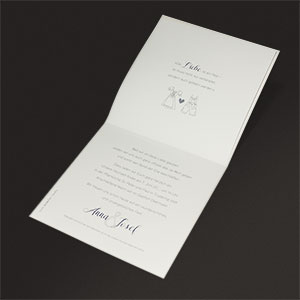 Vergrößerte Abbildung Aufgeklappte Einladungskarte mit Texten.